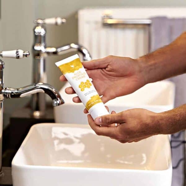 Forever-Aloe-Propolis-Creme-2.jpg Forever Aloe Propolis Creme