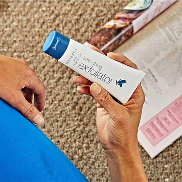 Forever-Smoothing-Exfoliator-2.jpg Forever Smoothing Exfoliator